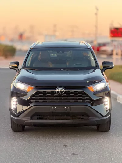 Toyota RAV4 LE RAV4 2.5L sunroof, leather seats, push start 2021-1