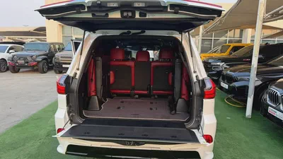 LEXUS LX570 signature 2019 | Gcc specs | Original paint-8