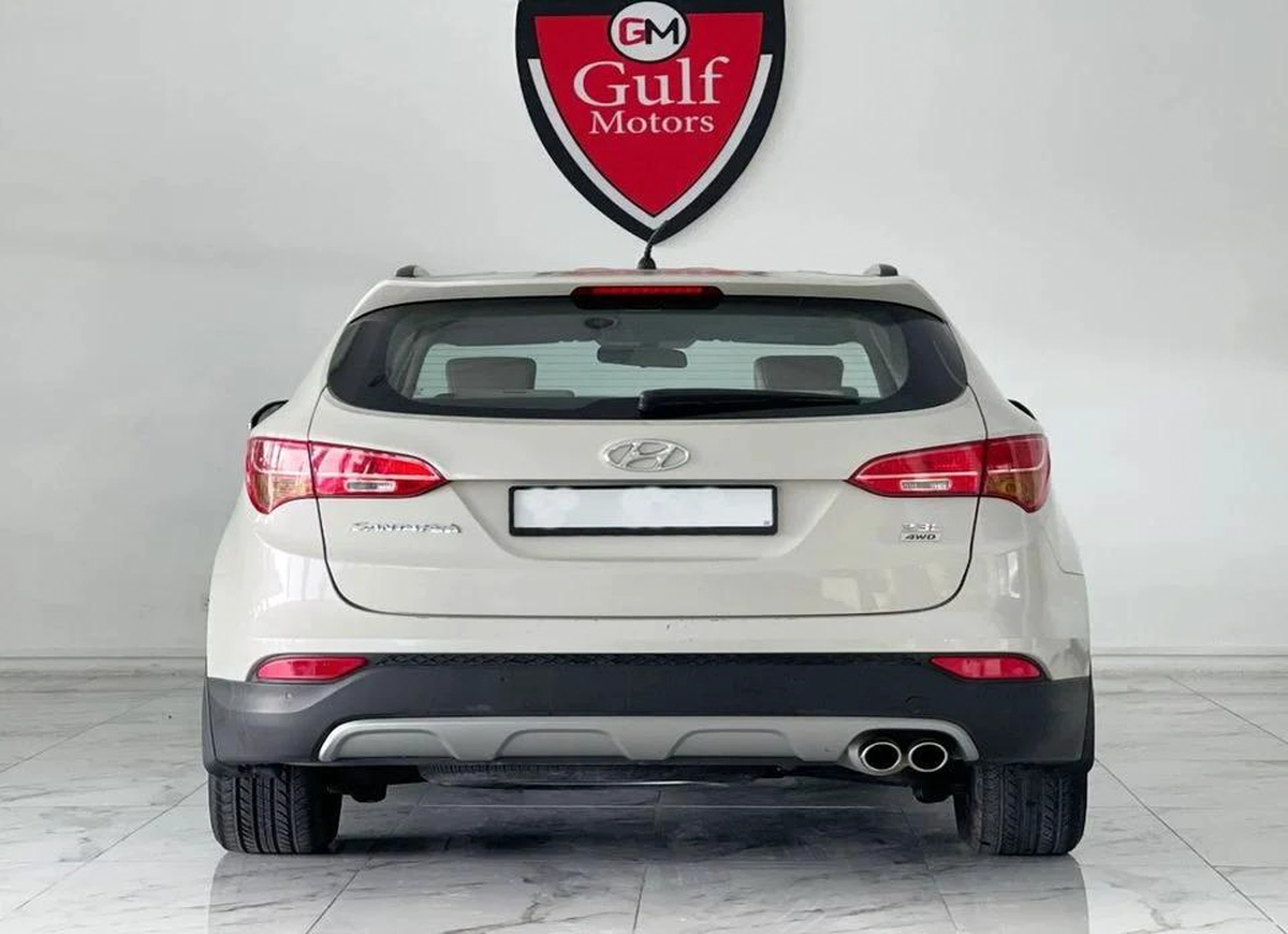 Hyundai Santa Fe GLS 3.3L-6CYL GCC SPECIFICATION-5-5