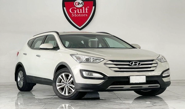 Hyundai Santa Fe GLS 3.3L-6CYL GCC SPECIFICATION