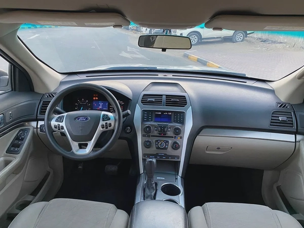 Ford Explorer XL 2014 GCC Specs - Reliable Family SUV