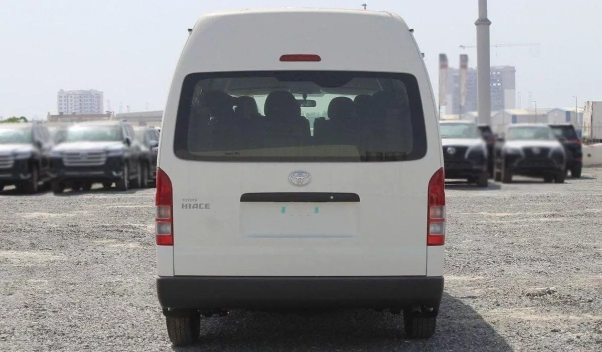 Toyota Hiace DLS - STD ROOF Toyota Hiace 2.5L High Roof Diesel old ship 2024-4-0