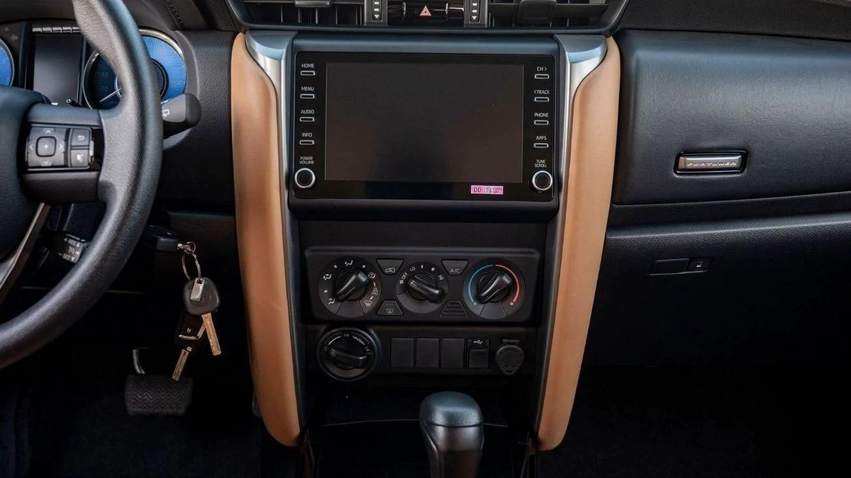 Toyota Fortuner-5-5