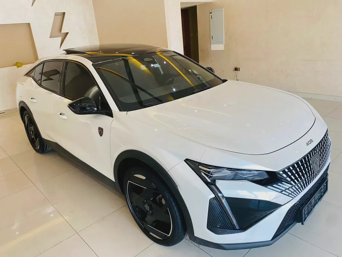 Brand New Peugeot 408 GT Line 2024 | GCC Specs | Warranty-9-9