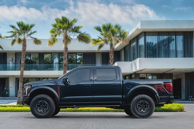 9,792 P.M |  F-150 Raptor R | 0% Downpayment | Under Warranty!-1