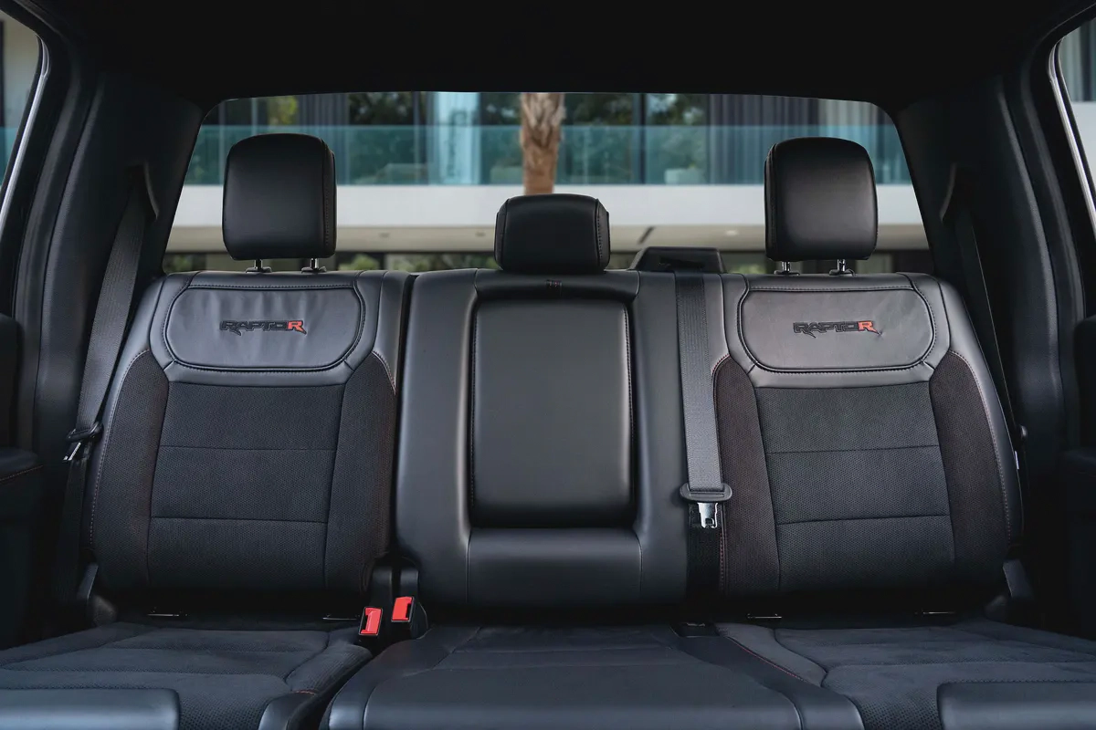 9,792 P.M |  F-150 Raptor R | 0% Downpayment | Under Warranty!-11-11