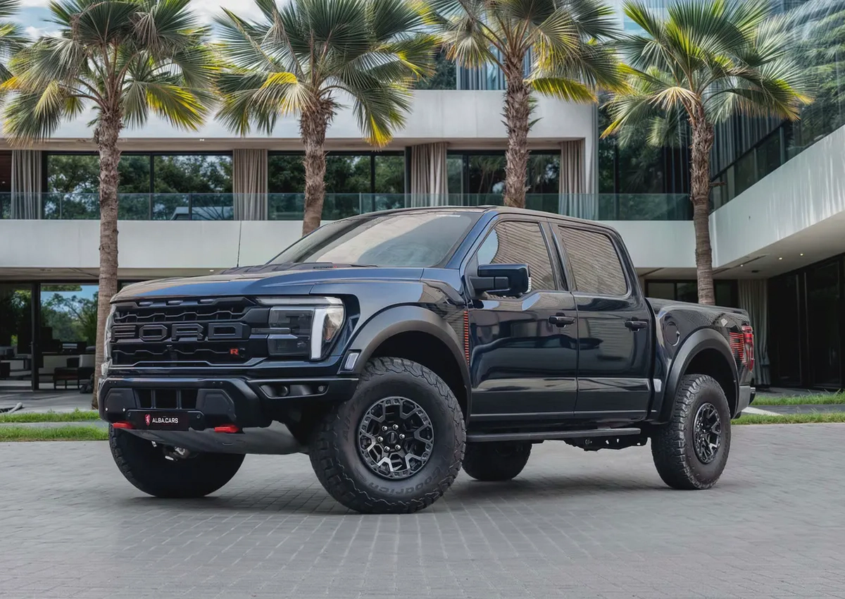 9,792 P.M |  F-150 Raptor R | 0% Downpayment | Under Warranty!