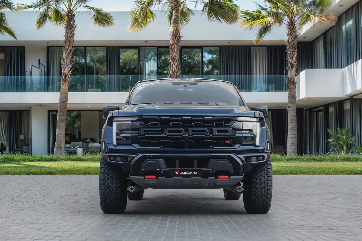 9,792 P.M |  F-150 Raptor R | 0% Downpayment | Under Warranty!-3-3