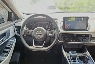 1090-Monthly Nissan X-Trail l GCC l 4/4, Cruise, Camera, GPS l Accident Free-7