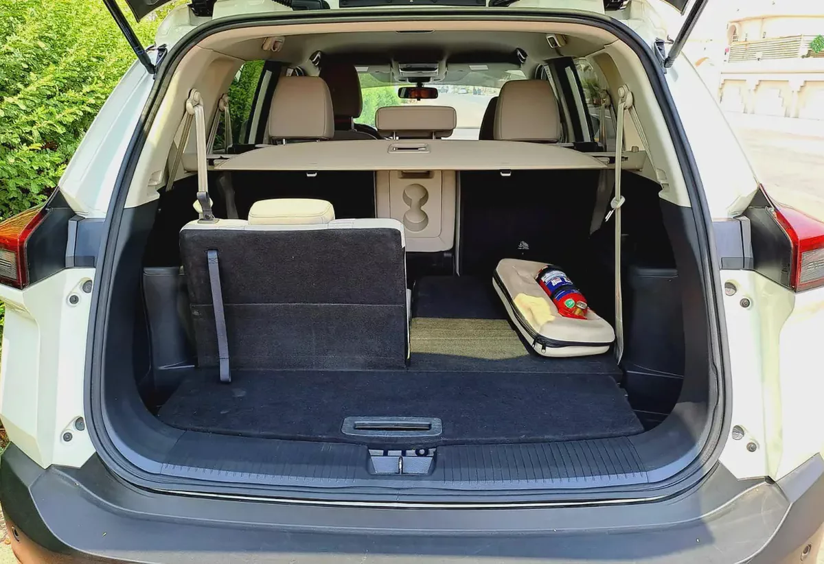 1090-Monthly Nissan X-Trail l GCC l 4/4, Cruise, Camera, GPS l Accident Free-11-11