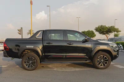 Toyota Hilux Adventure SR5 | 2026 | GCC Specs | V6 4.0L Petrol | 4WD | 4-Door Pickup-6
