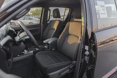Toyota Hilux Adventure SR5 | 2026 | GCC Specs | V6 4.0L Petrol | 4WD | 4-Door Pickup-8