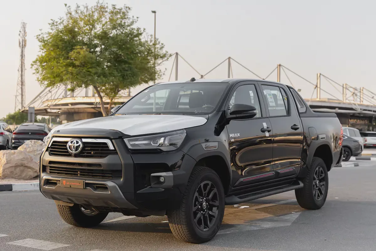 Toyota Hilux Adventure SR5 | 2026 | GCC Specs | V6 4.0L Petrol | 4WD | 4-Door Pickup-2-2