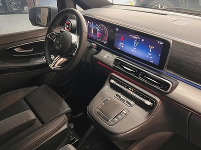 !! 2026!! Mercedes-Benz | V-Class | V 300 | GCC | Luxury Passenger Van-11