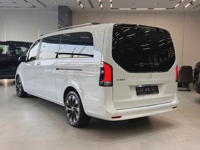 !! 2026!! Mercedes-Benz | V-Class | V 300 | GCC | Luxury Passenger Van-2