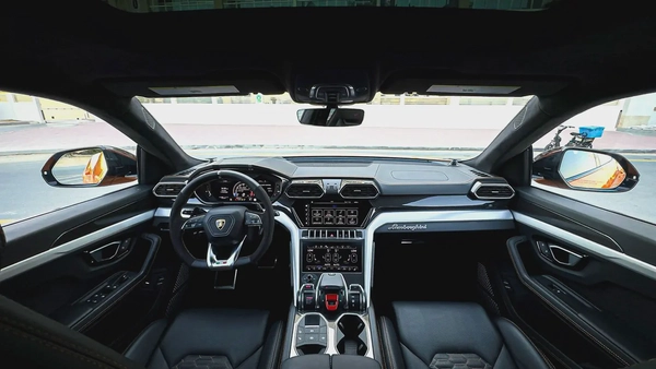 2021 | Lamborghini URUS | Warranty | Orange |