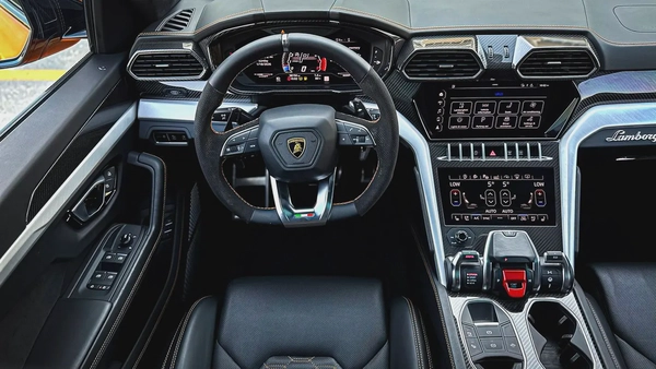 2021 | Lamborghini URUS | Warranty | Orange |