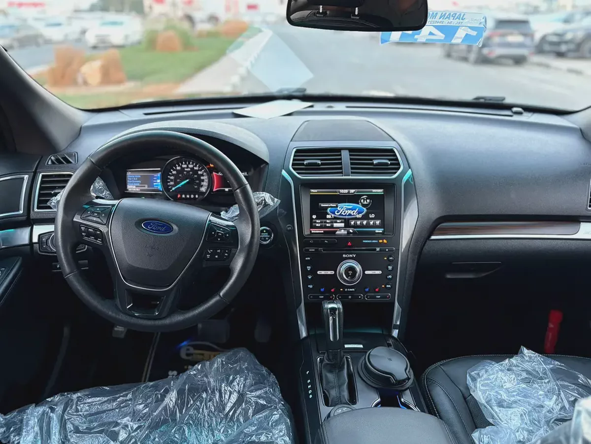 2016 - FORD EXPLORER - IMMACULATE CONDTION - ONLY 85,000 KM-7-7