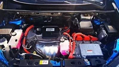 Toyota RAV4 XLE HYBRID 2.5L-4CYL  EXCELLENT CONDITION - AMERICAN SPECIFICATION-10