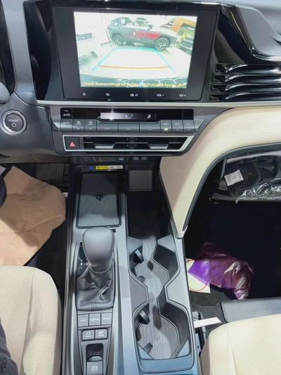 TOYOTA CAMRY 2.5L E HYBRID 2026YM تويوتا كامري 2500 لتر هايبرد-5