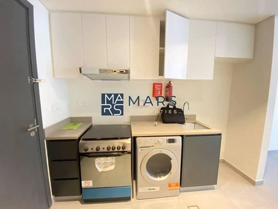 Brand New || Studio Available|| Ready to move-8