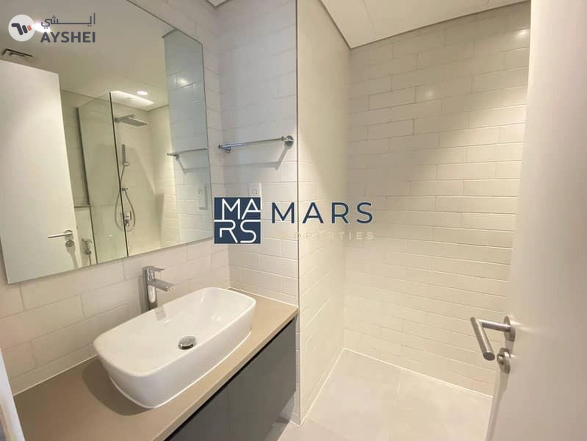 Brand New || Studio Available|| Ready to move-5-5