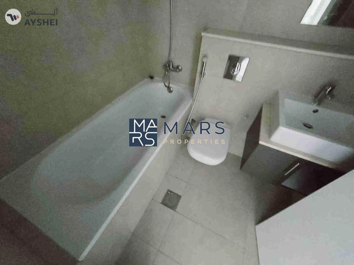 Brand New 3 Bhk townhouse available for rent- limited offer!-8-8