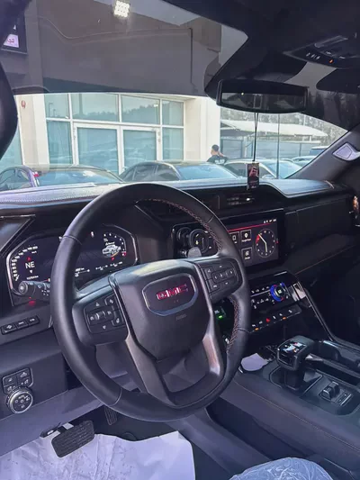 2026 GMC Sierra AT4 GCC Specs-5