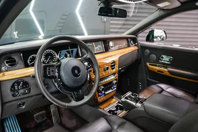 Rolls-Royce Phantom Series II-5