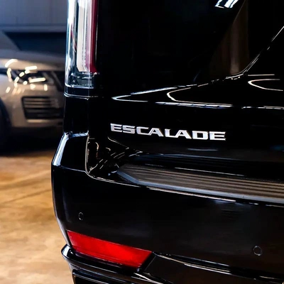 AED 4,024 P.M • 0% Downpayment • Cadillac Escalade Premium Luxury Platinum • 1 Year Warranty-9