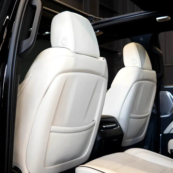 AED 4,024 P.M • 0% Downpayment • Cadillac Escalade Premium Luxury Platinum • 1 Year Warranty