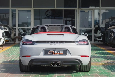 Brand New Porsche 718 Boxster 2024 | GCC |Only 500 KM-2