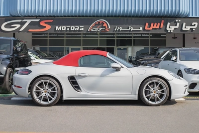 Brand New Porsche 718 Boxster 2024 | GCC |Only 500 KM-8