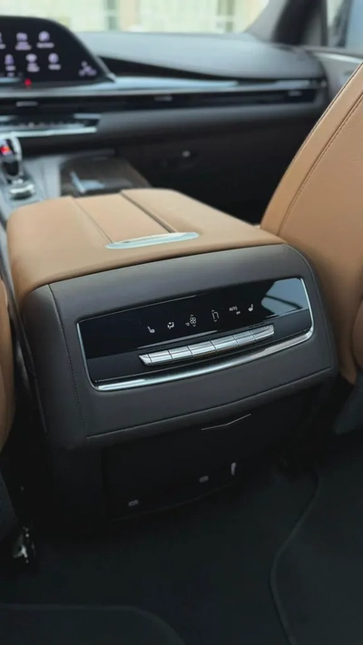 2023 | GCC | Cadillac Escalade 600 | Warranty and Service from Dealership | Captain Seats-13