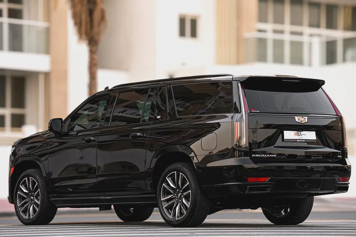 2023 | GCC | Cadillac Escalade 600 | Warranty and Service from Dealership | Captain Seats-5-5
