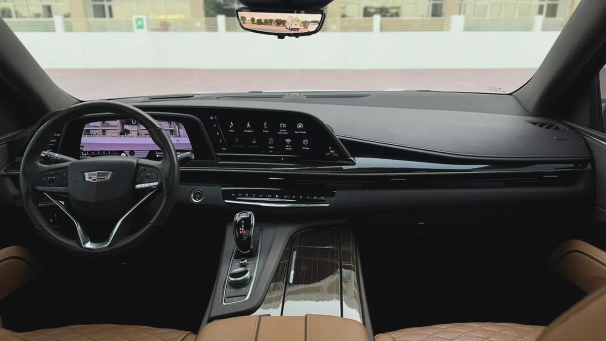 2023 | GCC | Cadillac Escalade 600 | Warranty and Service from Dealership | Captain Seats-8-8