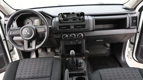 Mitsubishi L200 Mitsubishi L200 2.4L Diesel MT MY2024