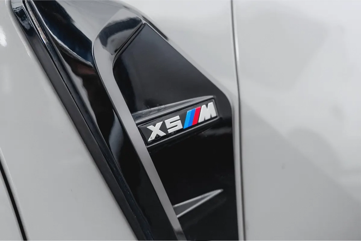 4,044 AED / 60 month’s | 0% DP | 2021 BMW X5 M50i M-Sport / BMW Warranty / Full BMW Service History-14-14