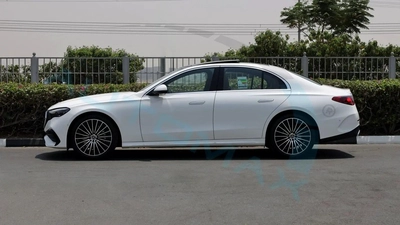 2026 Mercedes-Benz E 200 AMG EQ Boost 2.0L RWD GCC With 2 Years Unlimited Mileage Warranty-19