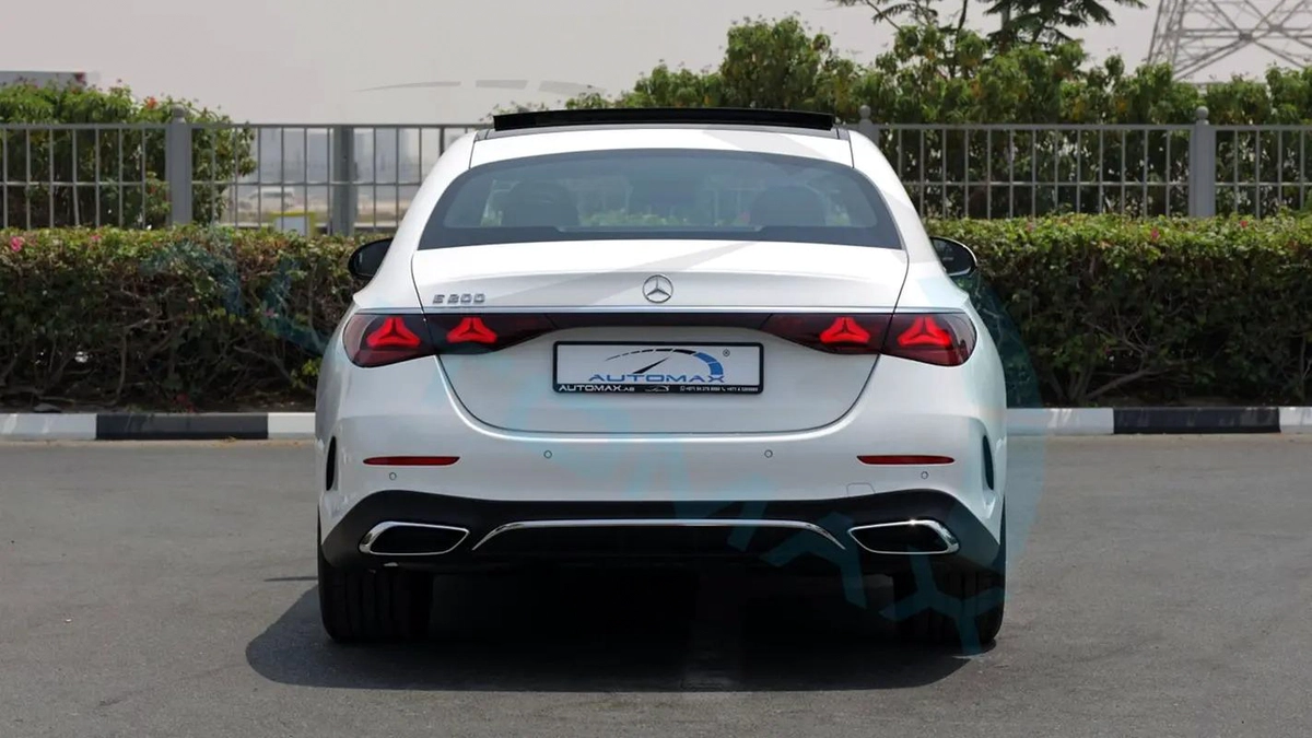 2026 Mercedes-Benz E 200 AMG EQ Boost 2.0L RWD GCC With 2 Years Unlimited Mileage Warranty-15-15