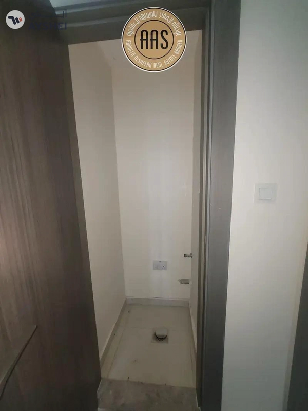 Spacious Layout | Ready to Move In | Prime Location | Community View |1bhk 70k