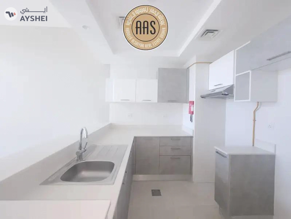 Spacious Layout | Ready to Move In | Prime Location | Community View |1bhk 70k-4-4