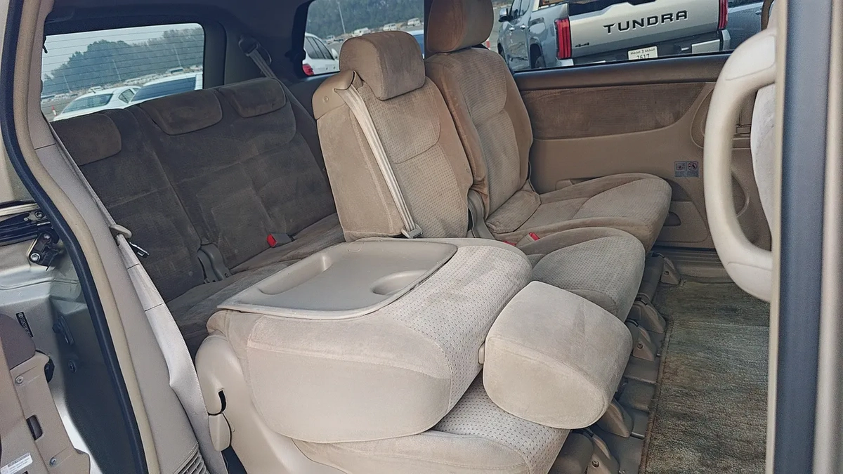 2008 Toyota Sienna Limited - Family Minivan - American Specs-16-16
