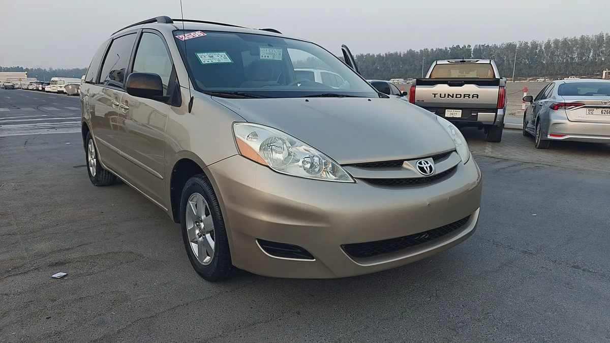 2008 Toyota Sienna Limited - Family Minivan - American Specs
