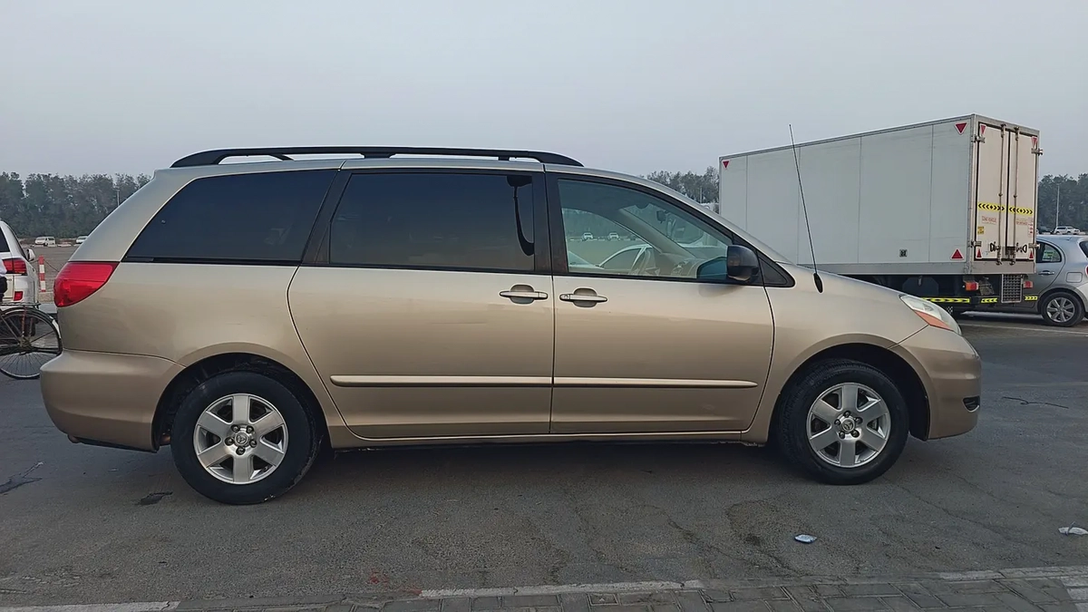 2008 Toyota Sienna Limited - Family Minivan - American Specs-1-1