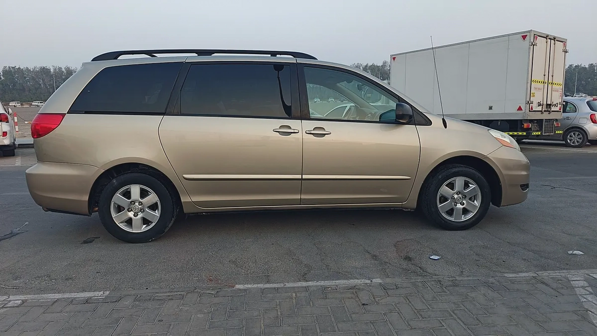 2008 Toyota Sienna Limited - Family Minivan - American Specs-3-3