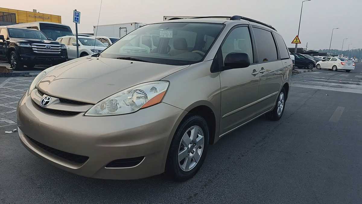 2008 Toyota Sienna Limited - Family Minivan - American Specs-4-4