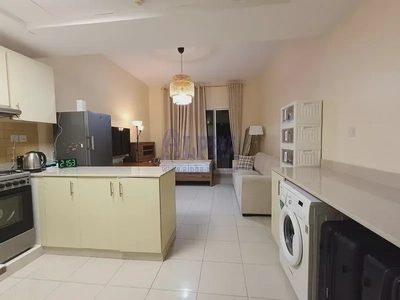 Studio| Partial Seaview| Great Investment.-6