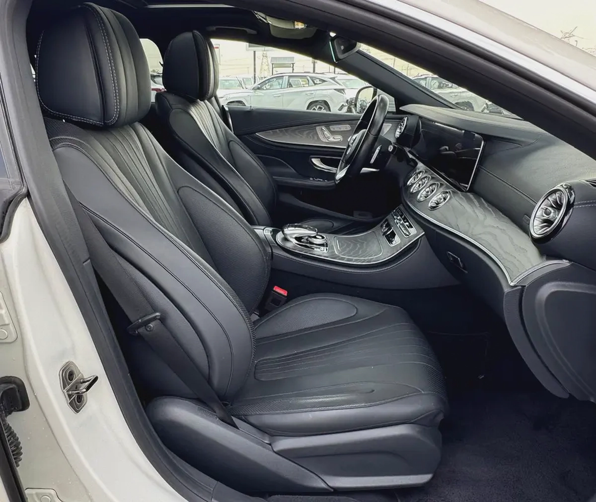 MERCEDES BENZ CLS450 - 2019 - SUPER CLEAN CAR FRESH JAPAN IMPORT