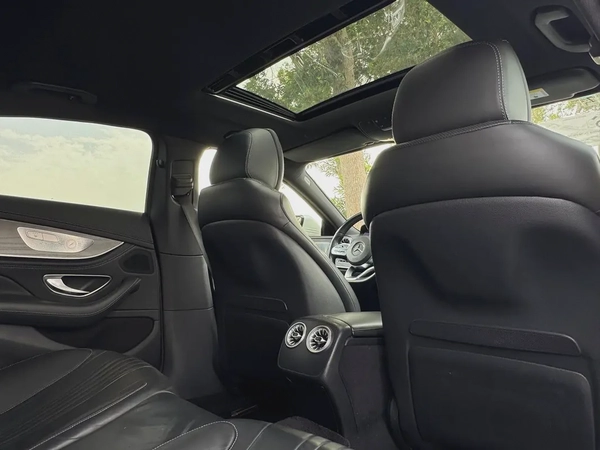 MERCEDES BENZ CLS450 - 2019 - SUPER CLEAN CAR FRESH JAPAN IMPORT